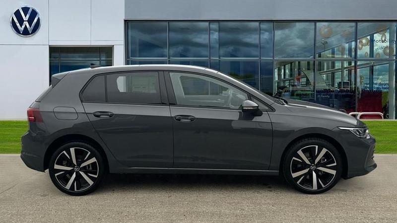 New VW Golf VIII Match 204 HP (150 kW) 2026 Dolphin grey metallic Hatchback