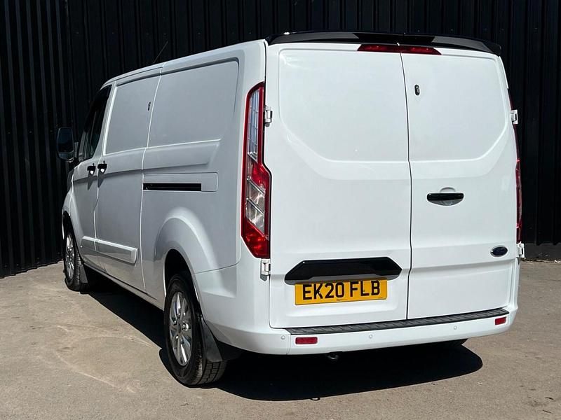 Used Ford Transit Custom 130 HP (95 kW) 2020 White Van