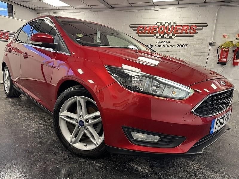Red Used 2015 Ford Focus Zetec Hatchback | £5,850 (Good price) - Image 1/2