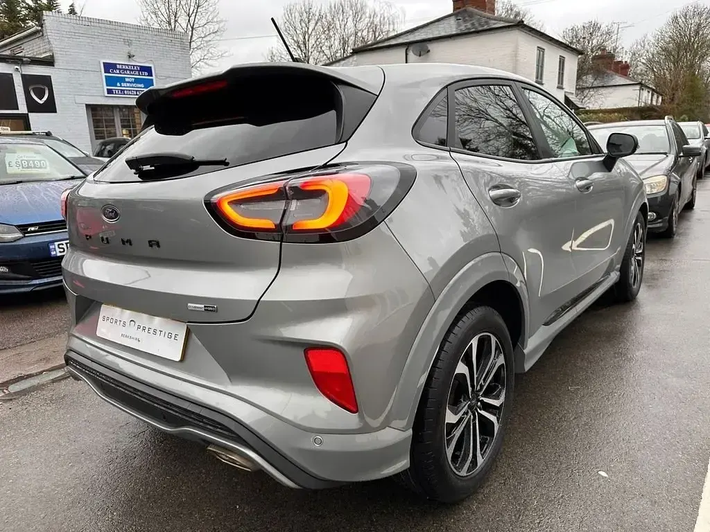 Begagnad Ford Puma ST-Line 125 HK (91 kW) 2022 Silver SUV