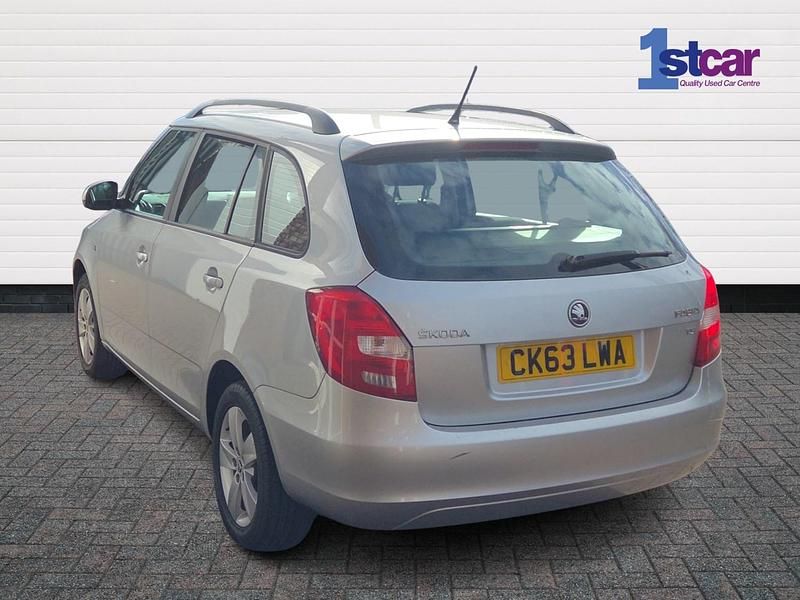 Used Skoda Fabia SE 86 HP (63 kW) 2013 Silver Estate