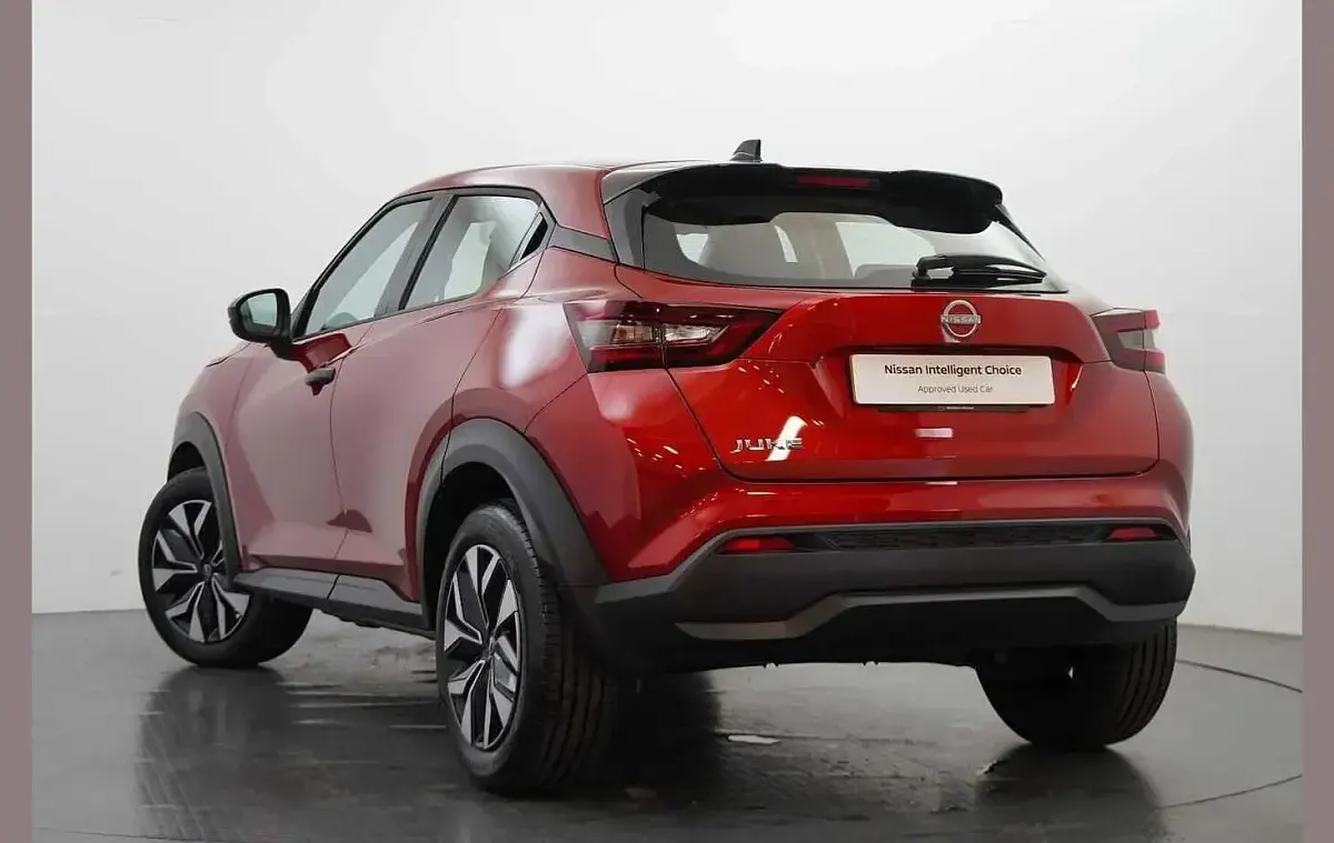 Used Nissan Juke Acenta Premium 112 HP (82 kW) 2025 Red SUV