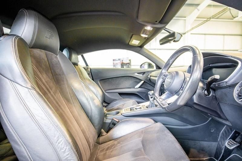 Used Audi TT S-Line 180 HP (132 kW) 2016 Black Coupe