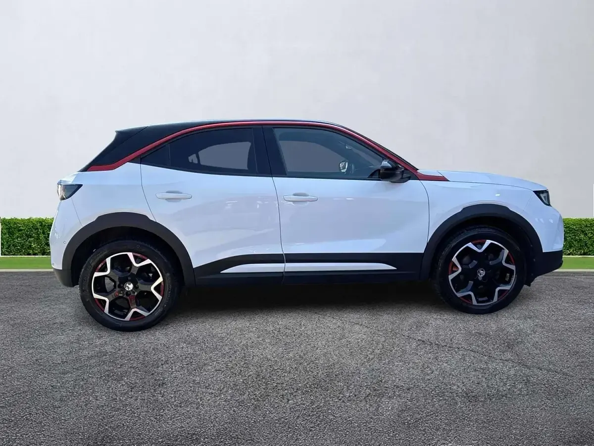 Used Vauxhall Mokka SRi 2021 White SUV