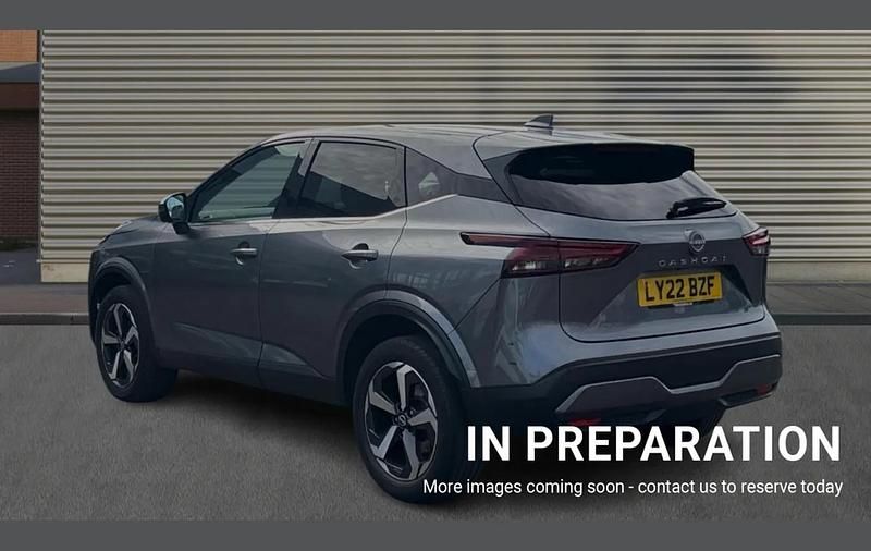 Used Nissan Qashqai N-Connecta 155 HP (114 kW) 2022 Grey SUV