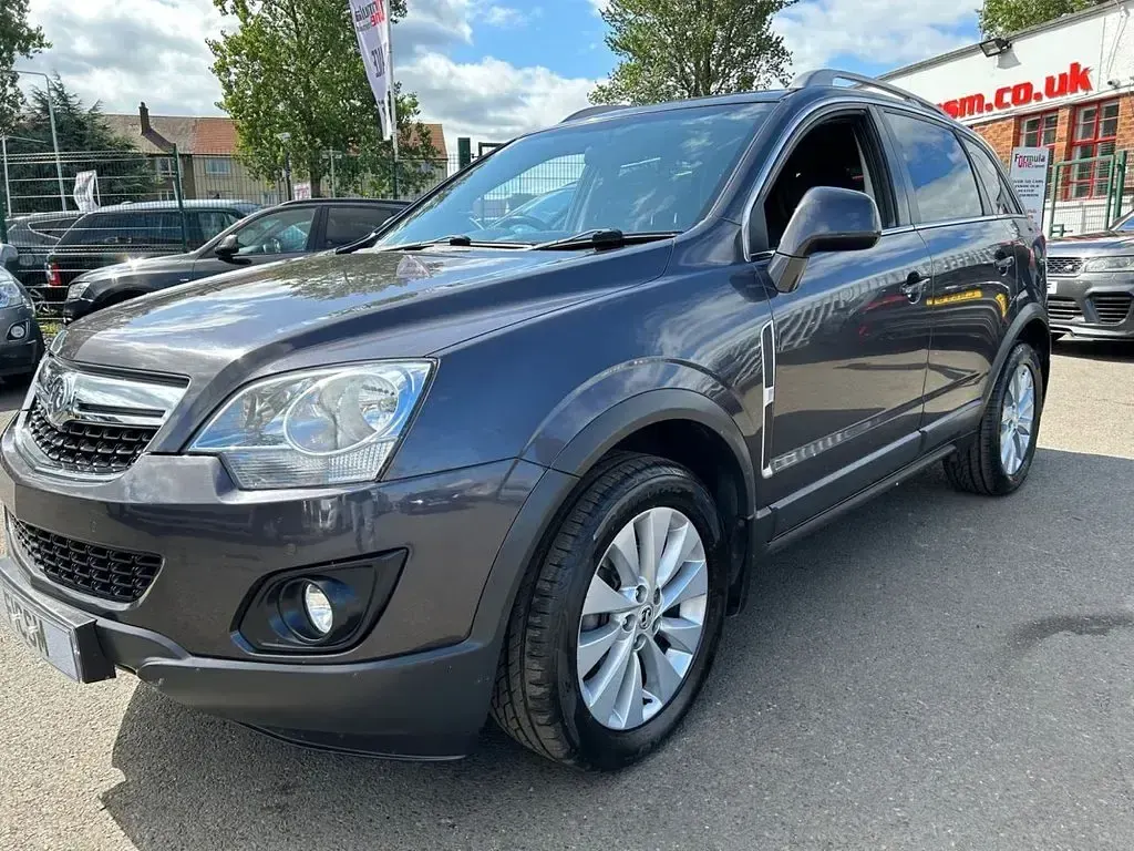 Używany Vauxhall Antara S 161 KM (118 kW) 2013 Szary SUV