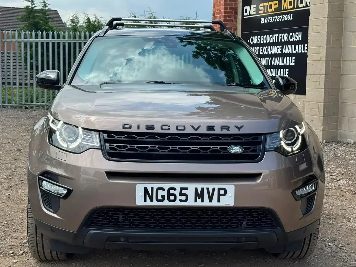 Used Land Rover Discovery Sport HSE 180 HP (132 kW) 2015 Brown SUV