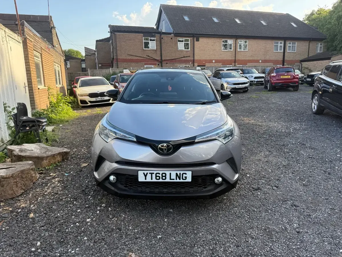 Used Toyota C-HR 122 HP (89 kW) 2018 Silver SUV