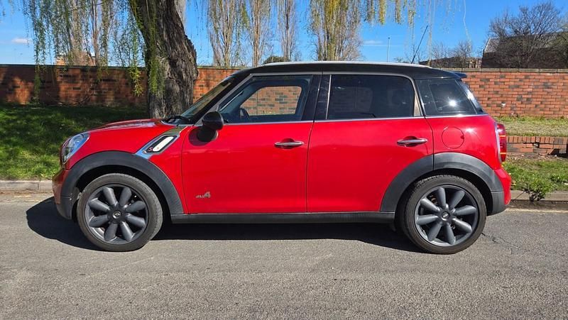 Used Mini Cooper S 2013 Red Hatchback