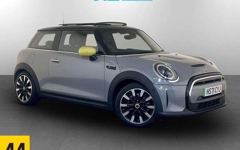 Used Mini Cooper Level 3 135 kW (184 HP) 2023 Hatchback