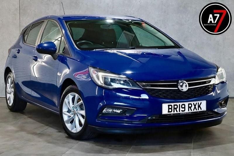 Blue Used 2019 Vauxhall Astra Hatchback | £4,990 (Super price) - Image 1/4