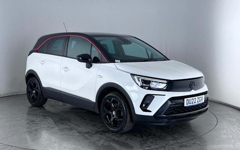 Used 2023 Vauxhall Crossland GS Line SUV | £10,850 (Good price) - Image 1/3