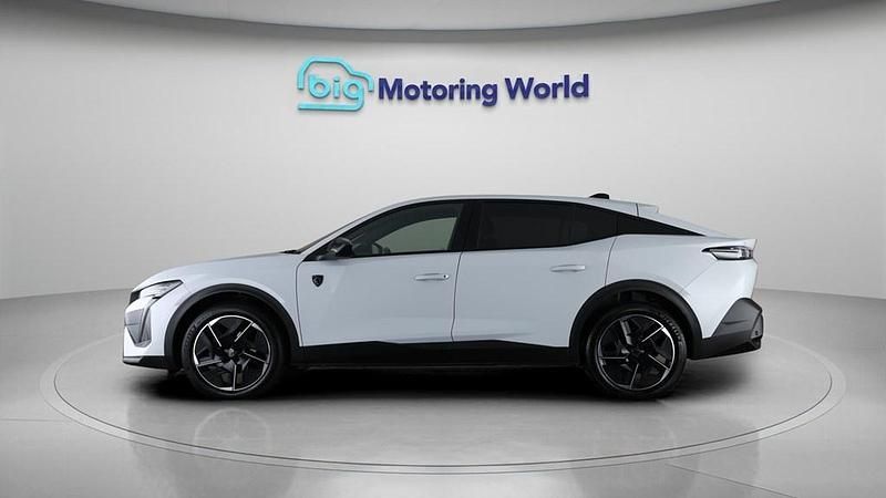 Used Peugeot 408 GT 130 HP (95 kW) 2024 White SUV