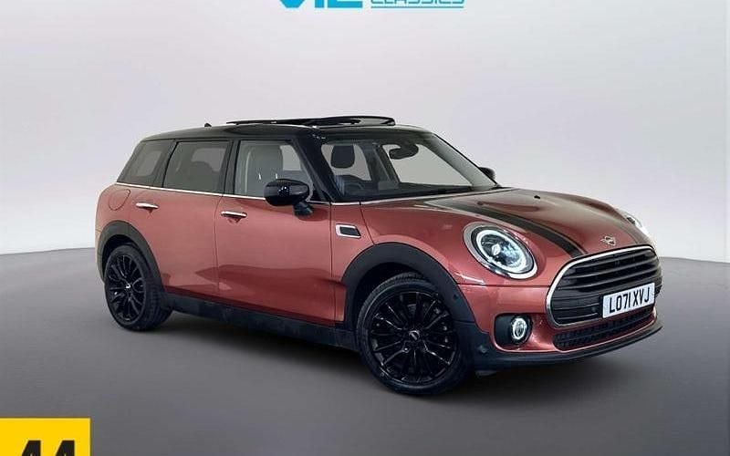 Usado Mini Cooper Clubman Classic 136 HP (100 kW) 2022 Carrinha