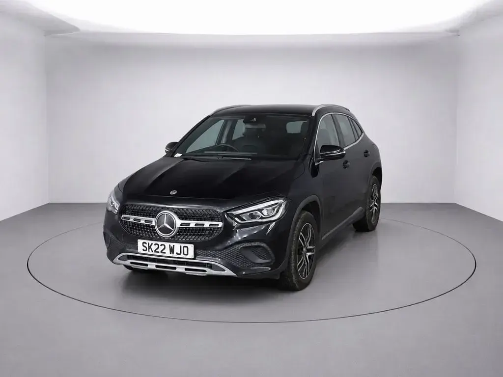 Used Mercedes GLA200 163 HP (119 kW) 2022 Black SUV