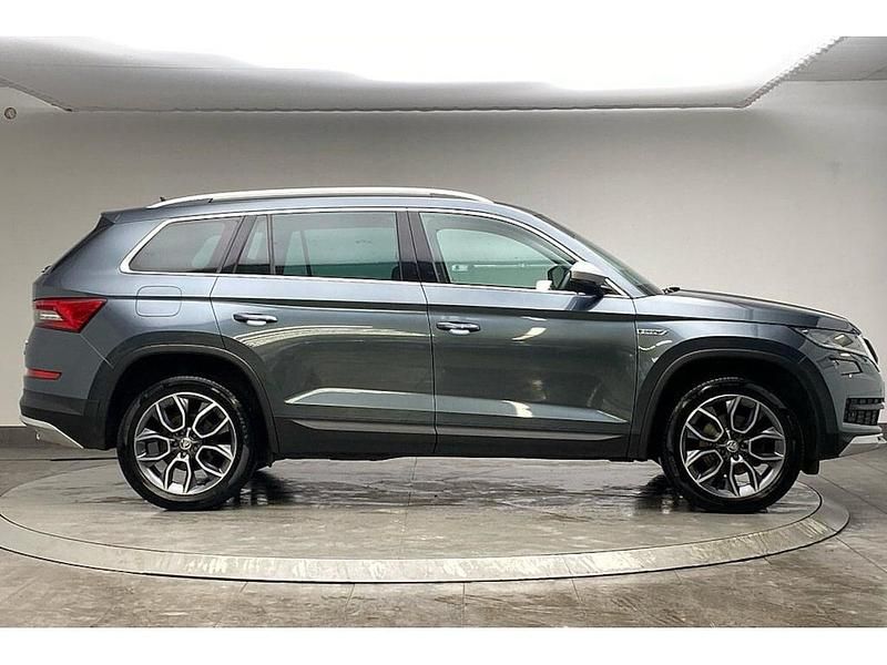 Used Skoda Kodiaq 110 HP (80 kW) 2019 Quartz grey metallic SUV