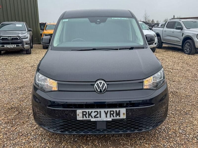 Used VW Caddy Pro 102 HP (75 kW) 2021 Black MPV