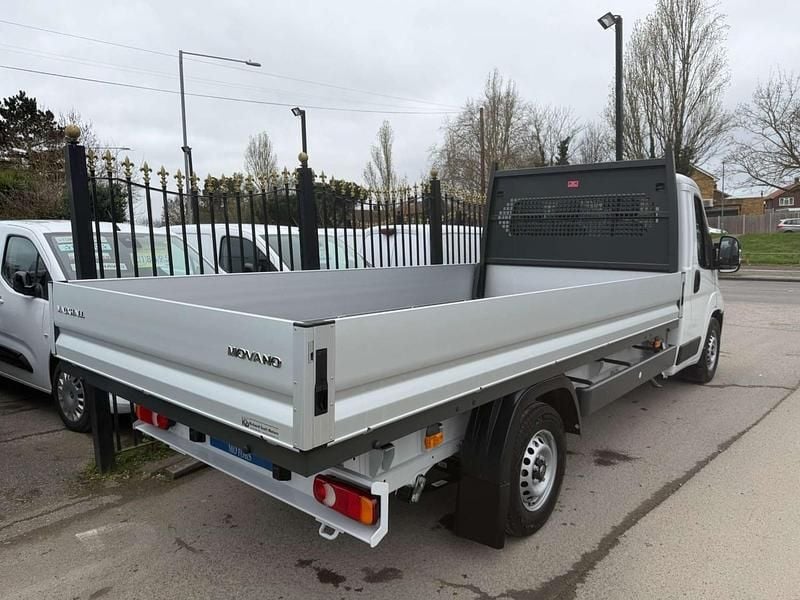 Ny Vauxhall Movano S 140 HK (102 kW) 2026 Vit