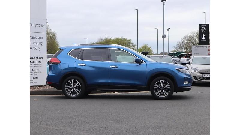 Used Nissan X-Trail N-Connecta 148 HP (108 kW) 2019 Blue SUV