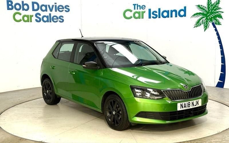 Green Used 2018 Skoda Fabia Colour Edition Hatchback | £9,250 (Fair price) - Image 1/4