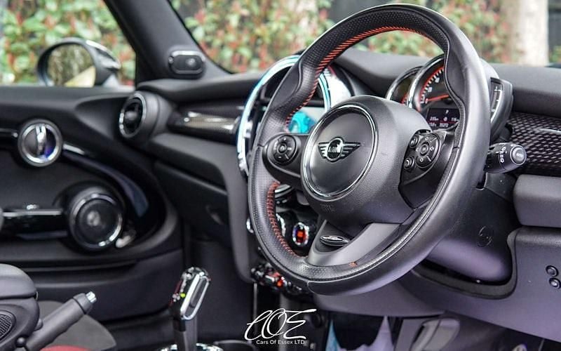 Used Mini John Cooper Works Hatch 231 HP (169 kW) 2021 Hatchback