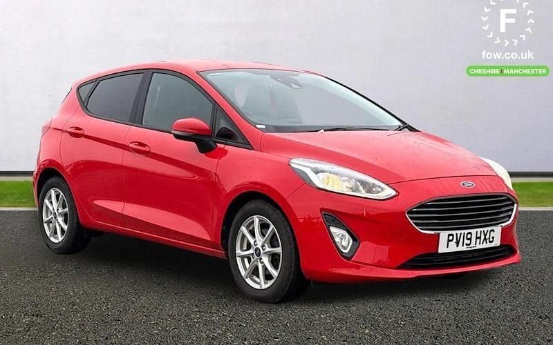 Begagnad Ford Fiesta Zetec 101 HK (74 kW) 2019 Halvkombi