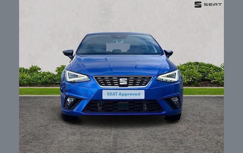 Used Seat Ibiza XCELLENCE Lux 108 HP (79 kW) 2023 Blue Hatchback