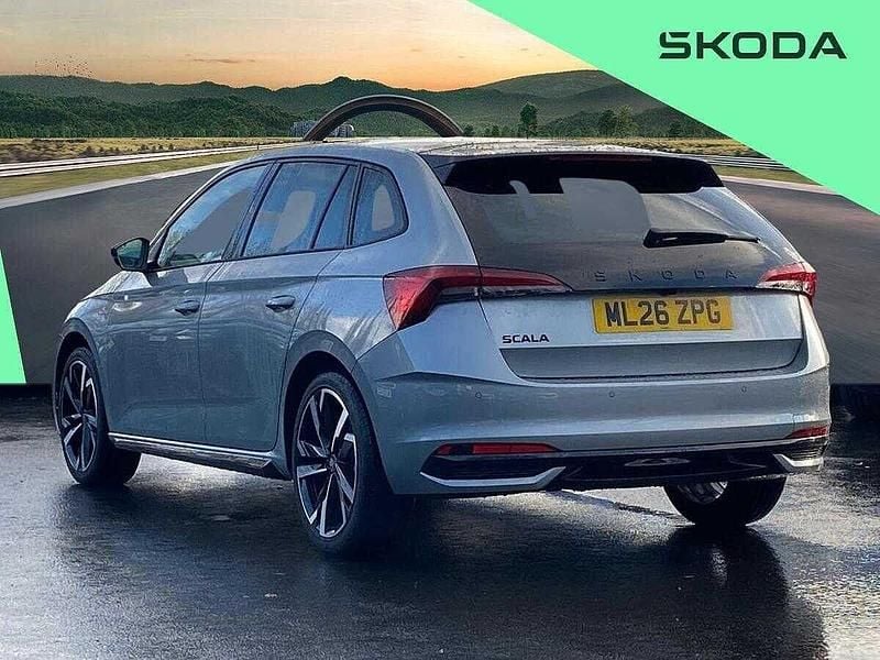 Gebraucht Skoda Scala Monte Carlo 150 PS (110 kW) 2026 Silber Kleinwagen