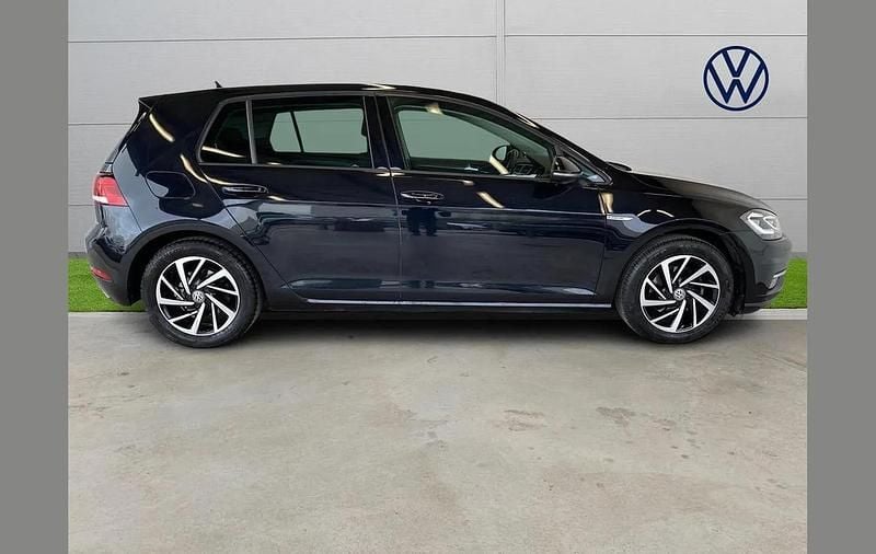 Used VW Golf VIII Edition 128 HP (94 kW) 2020 Black Hatchback