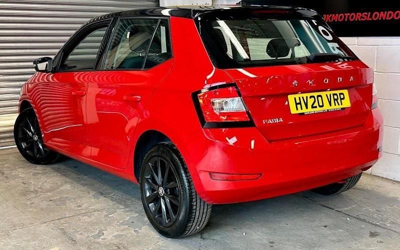 Used Skoda Fabia Colour Edition 60 HP (44 kW) 2021 Hatchback