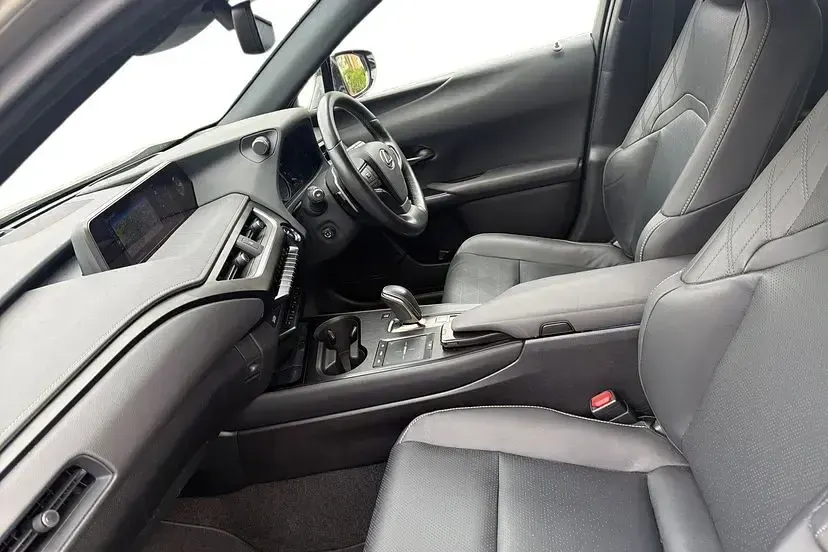 Used Lexus UX 300e 147 kW (201 HP) 2023 Other SUV