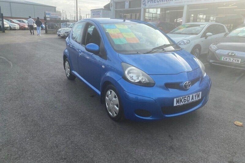 Blue Used 2010 Toyota Aygo Hatchback | £2,495 (Good price) - Image 1/1