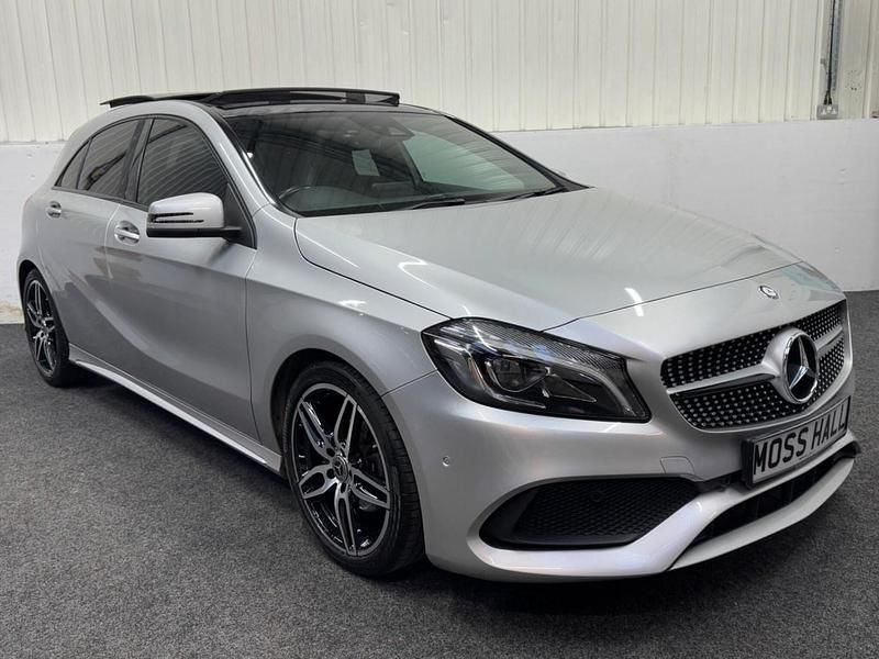Used Mercedes A180 AMG Line Premium Plus 109 HP (80 kW) 2017 Silver Hatchback