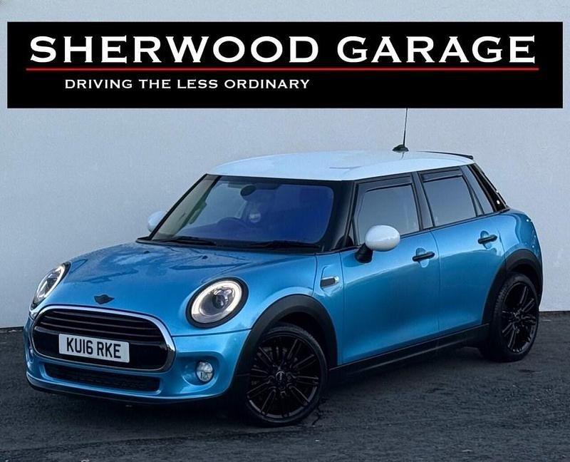 Used Mini Cooper Hatch 136 HP (100 kW) 2016 Blue Hatchback