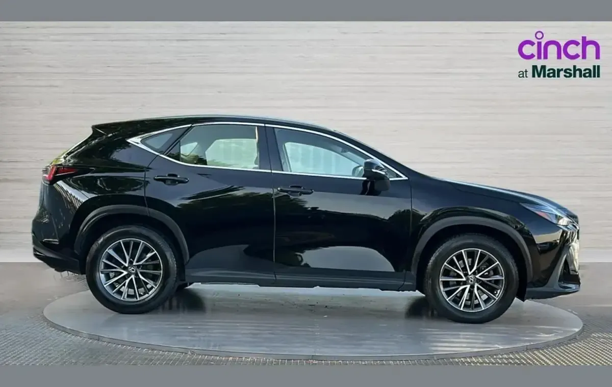 Used Lexus NX350h 239 HP (175 kW) 2022 Black SUV