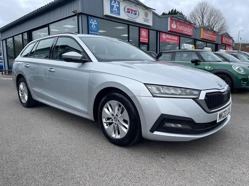 Used Skoda Octavia SE Technology 110 HP (80 kW) 2022 Silver Estate