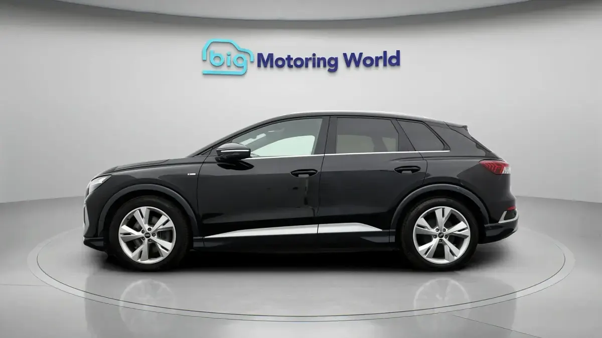 Used Audi Q4 e-tron S-Line 150 kW (204 HP) 2023 SUV