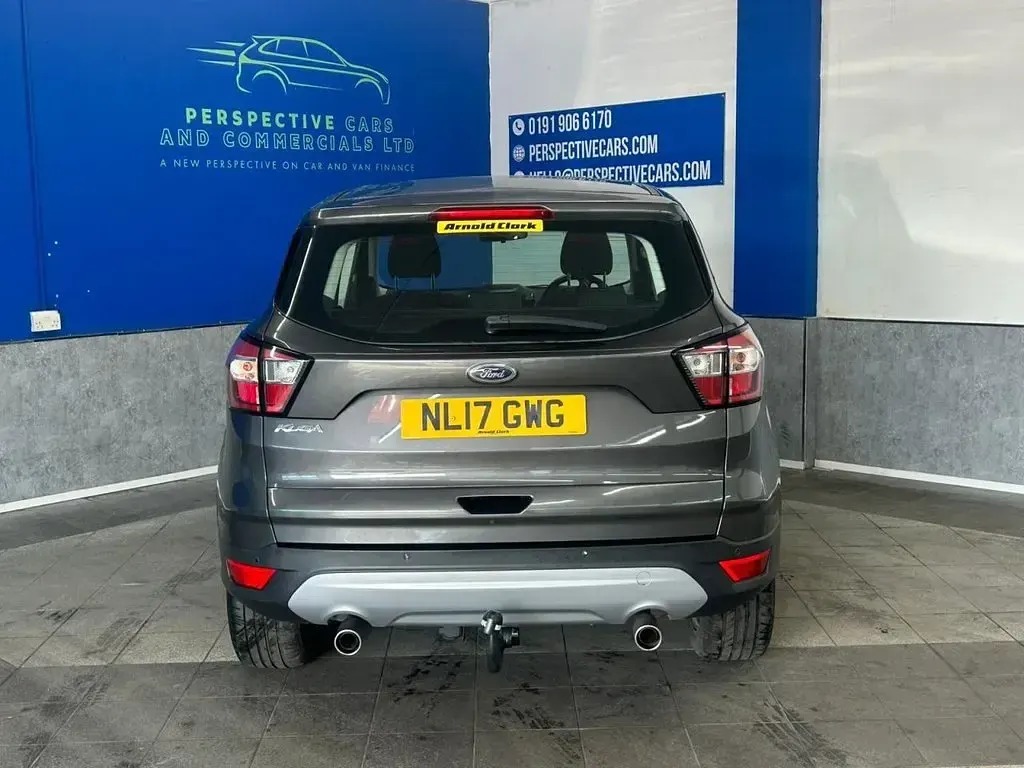 Used Ford Kuga Zetec 150 HP (110 kW) 2017 Grey SUV