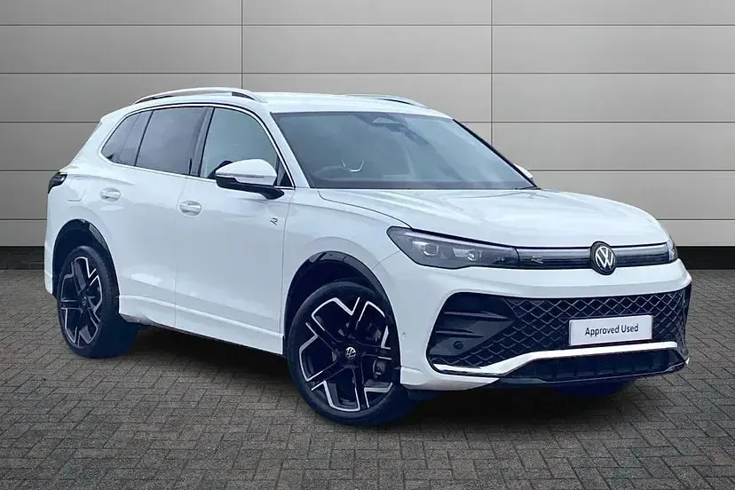 New VW Tiguan R-line 150 HP (110 kW) 2026 Pure white SUV