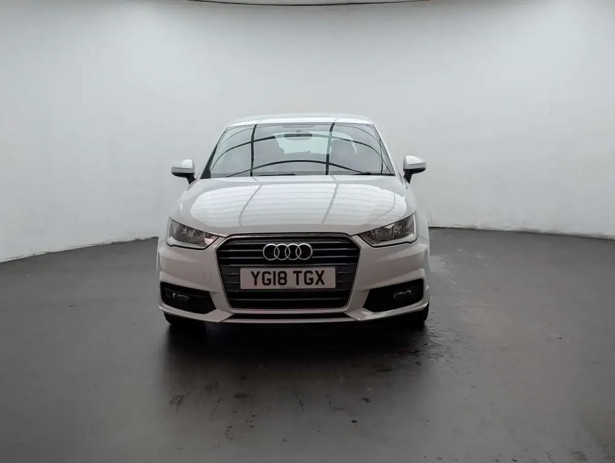 Używany Audi A1 Sport 2018 Biały Hatchback