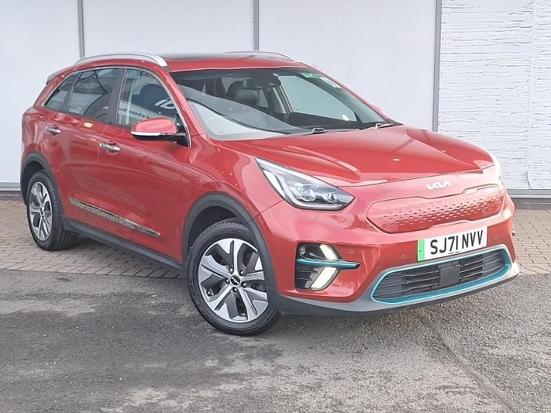 Red Used 2021 Kia e-Niro SUV | £15,998 (Fair price) - Image 1/4