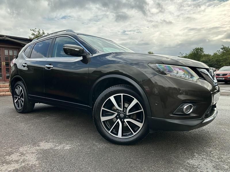 Green Used 2016 Nissan X-Trail Tekna SUV | £7,995 (Fair price) - Image 1/4