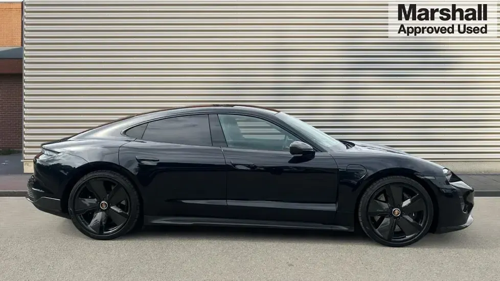 Used Porsche Taycan 559 kW (761 HP) 2021 Black Sedan