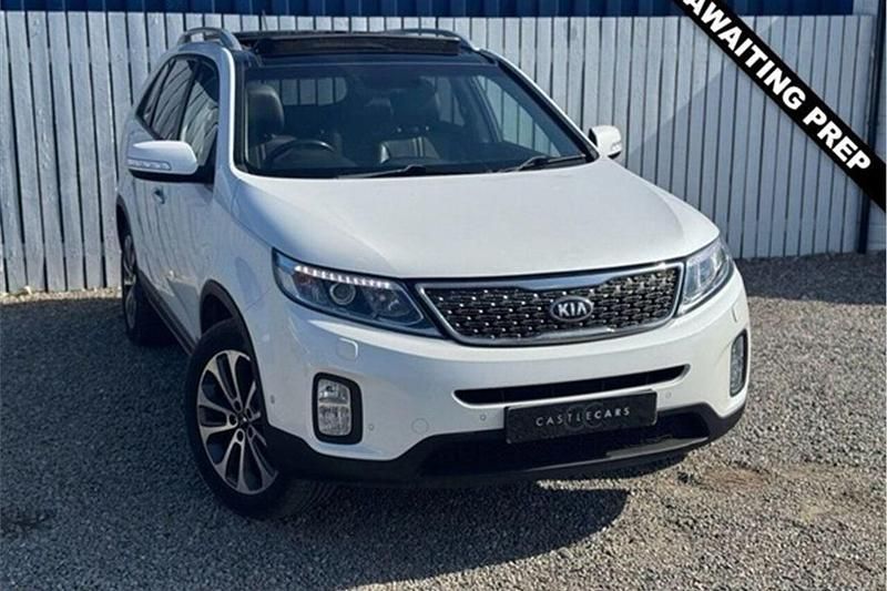 White Used 2014 Kia Sorento 4 SUV | £9,795 (Good price) - Image 1/3