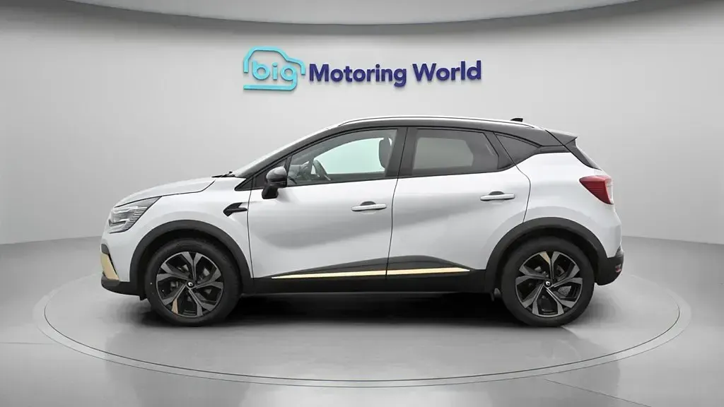 Used Renault Captur Engineered 145 HP (106 kW) 2024 Grey SUV