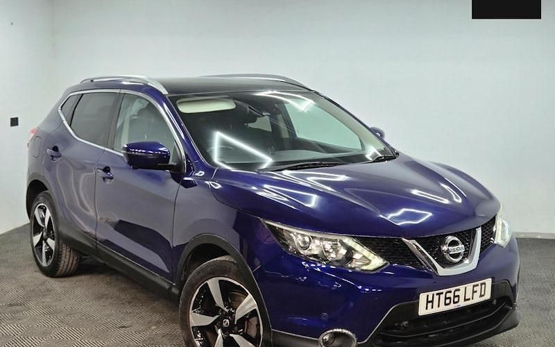Used Nissan Qashqai N-Connecta 116 HP (85 kW) 2017 Blue SUV