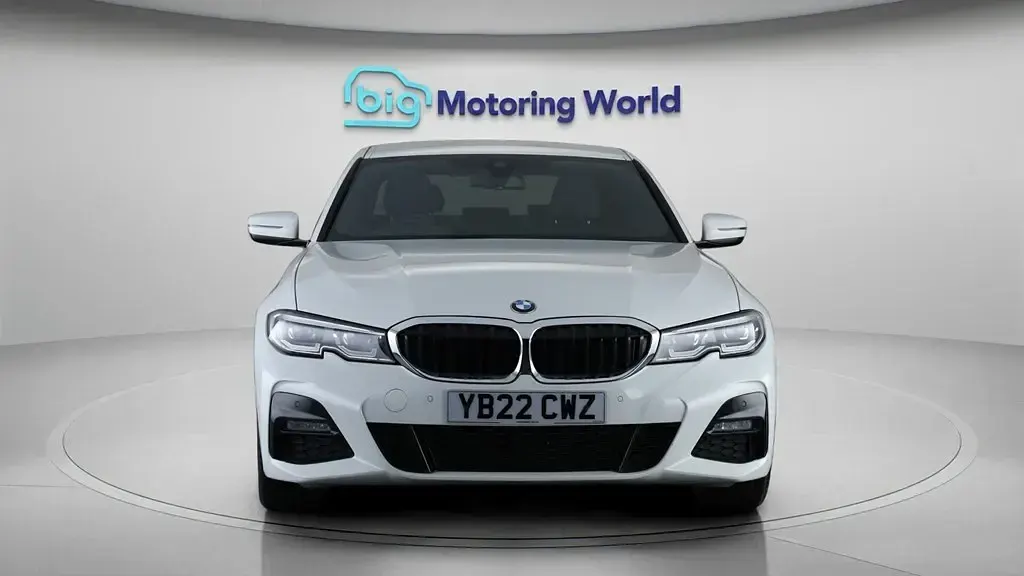 Usado BMW 320 M Sport 184 CV (135 kW) 2022 Blanco Berlina