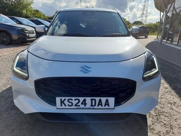 Used Suzuki Swift 82 HP (60 kW) 2024 White Hatchback