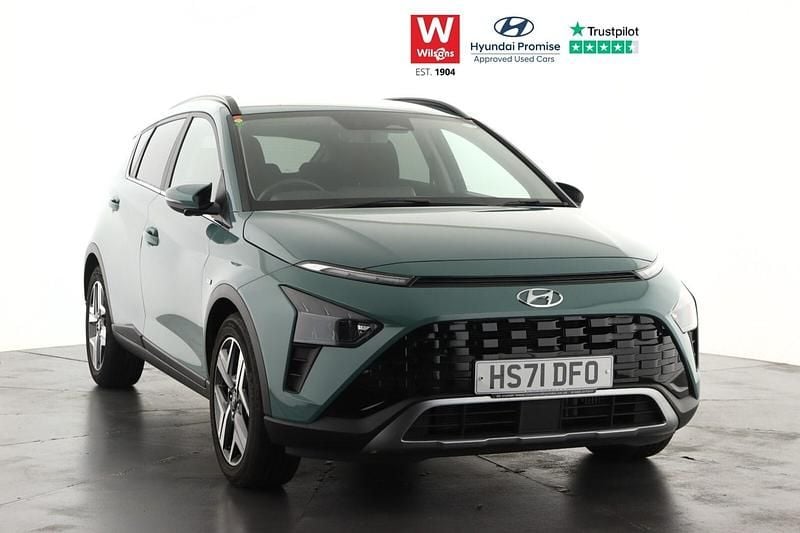 Green Used 2022 Hyundai Bayon Premium SUV | £13,995 (Fair price) - Image 1/4