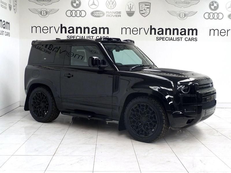 Used Land Rover Defender SE Dynamic 250 HP (183 kW) 2022 Black SUV